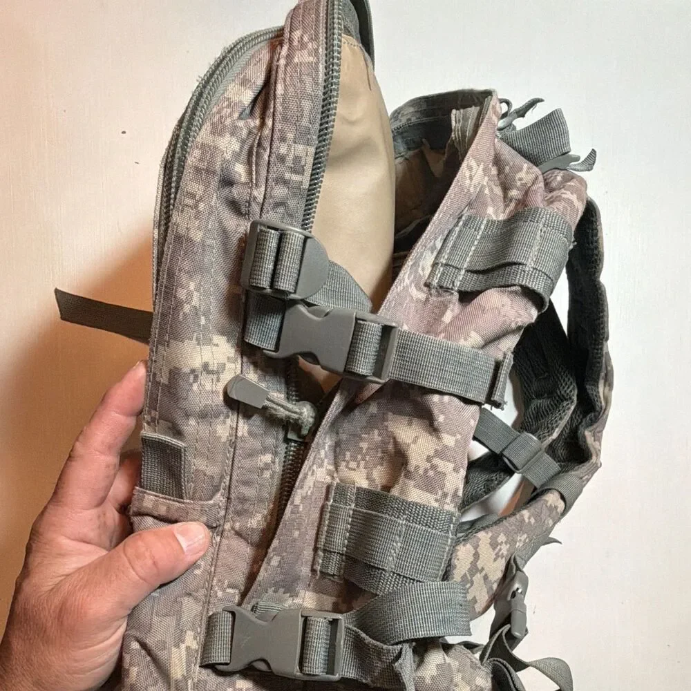 Digital Camo MOLLE Tactical Backpack Nylon Gray/Beige Zip Buckle Padded Straps